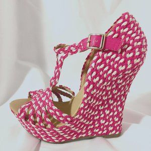 ❤️ New Steve Madden hot pink gingham wedge sandal size 7 4 inch strap buckle